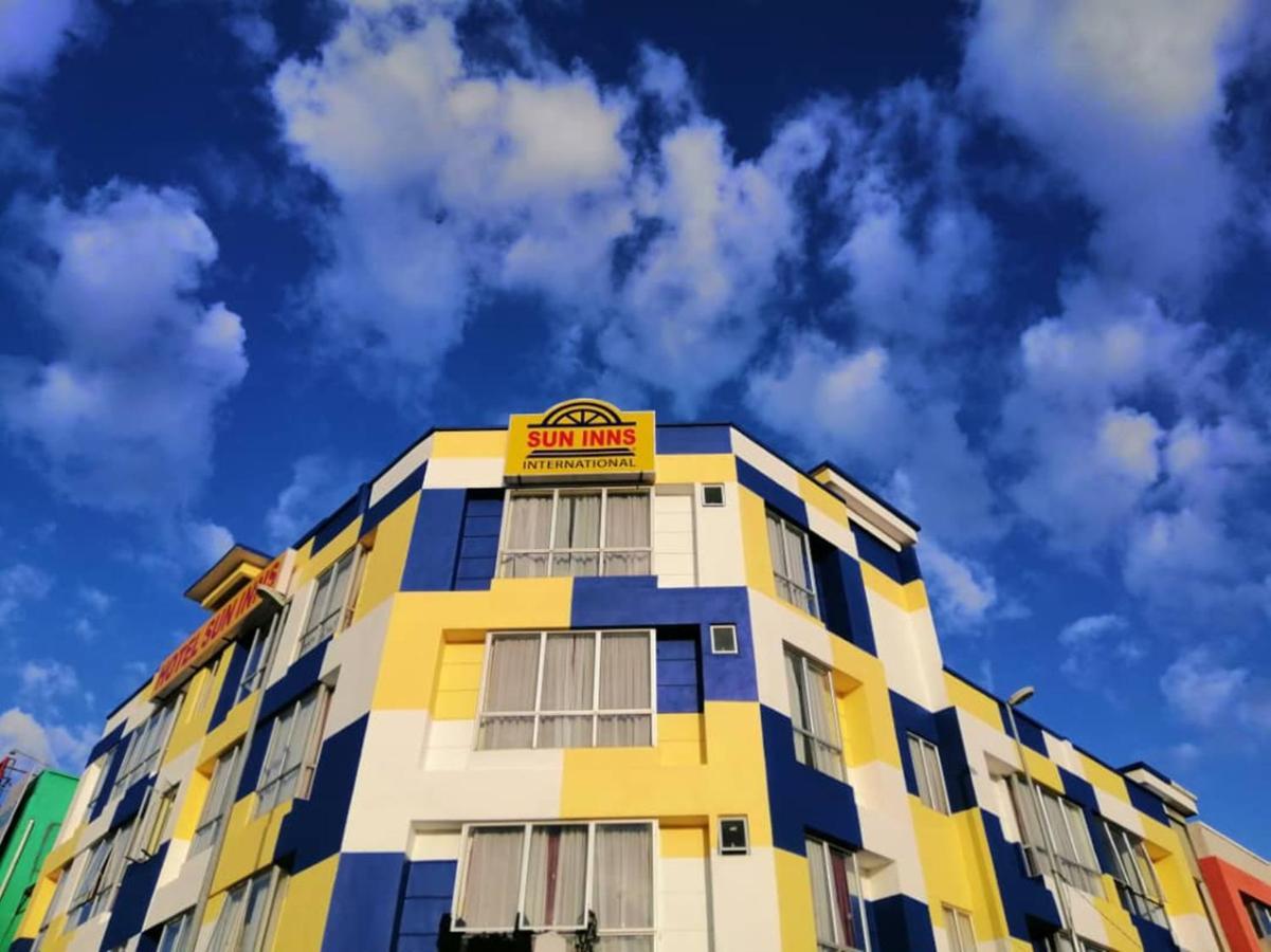 Chemor Sun Inns Hotel Meru Raya מראה חיצוני תמונה