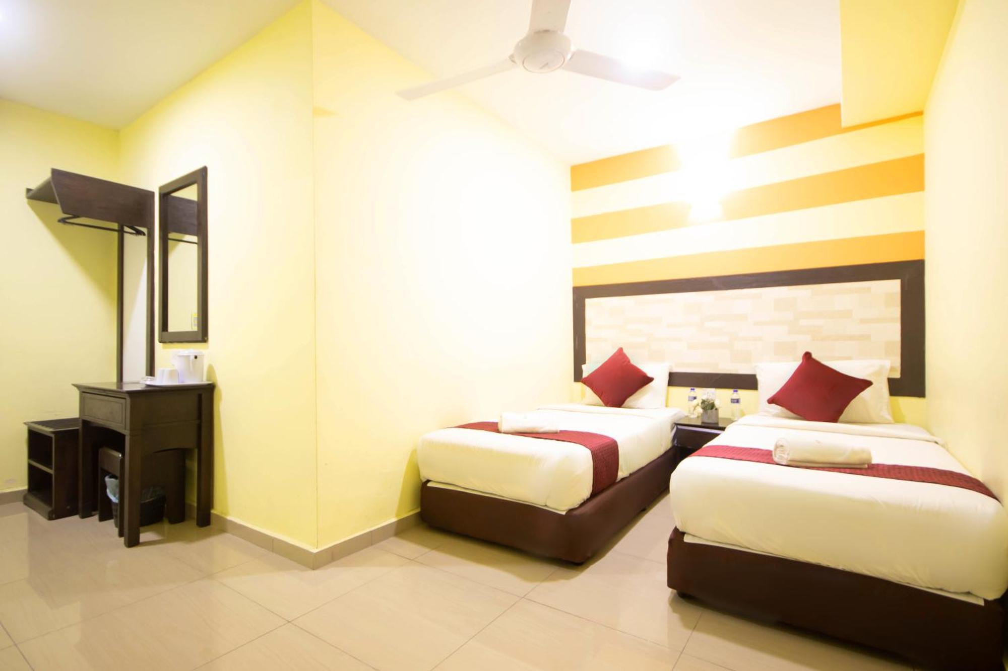 Chemor Sun Inns Hotel Meru Raya מראה חיצוני תמונה